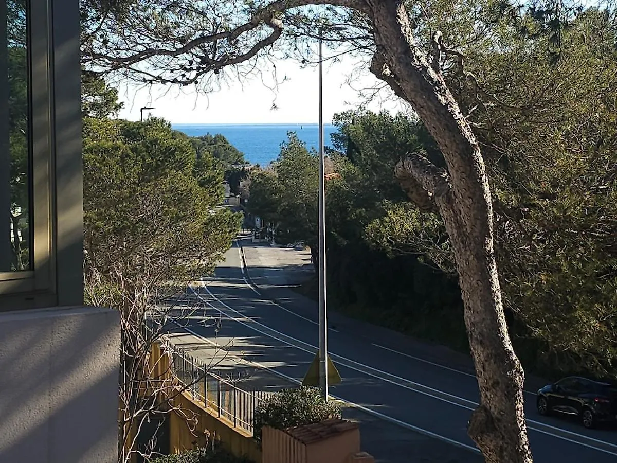Sublime Appartement Calme Et Cosy Saint-Raphaël 0*,  Fransa